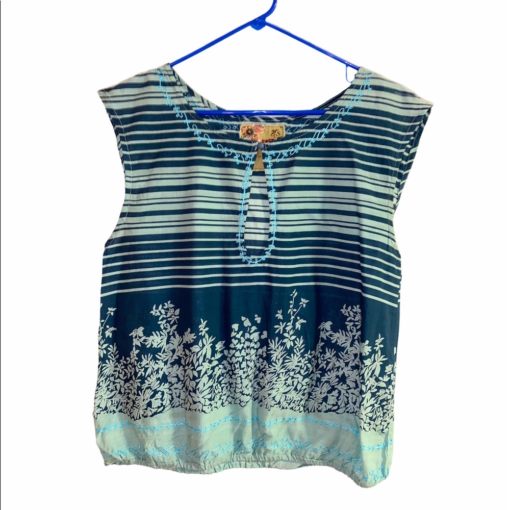 Free people floral stripe embroidered boho top, elastic bottom, size 6
